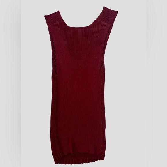 BCBGMAXAZRIA Small Maroon Sweater Knit Sleeveless V-Neck Tank Top Plum Brick Red - Picture 2 of 2